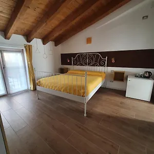 Bed and breakfast Elements, Azzano San Paolo