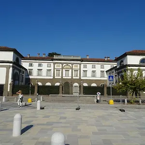 Charmerooms Moroni Alojamento de Acomodação e Pequeno-almoço